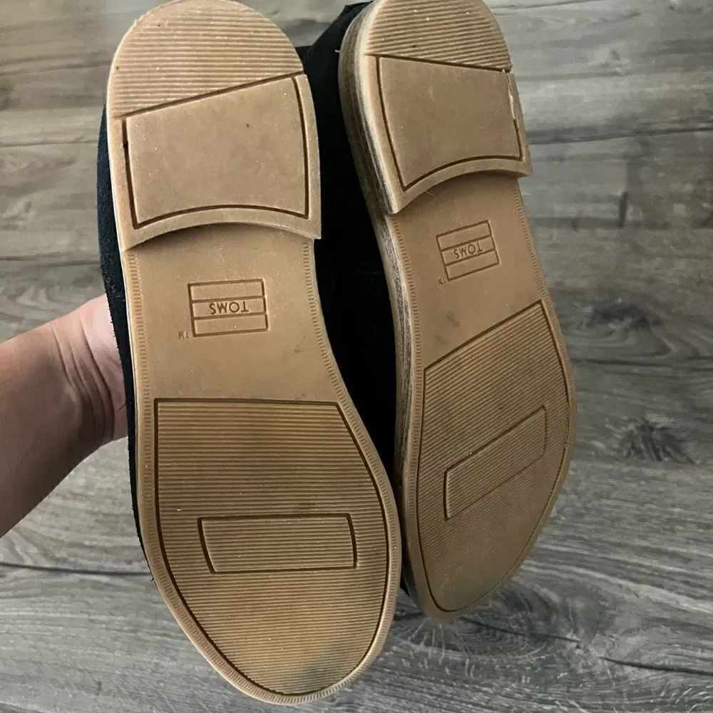 Toms good used
